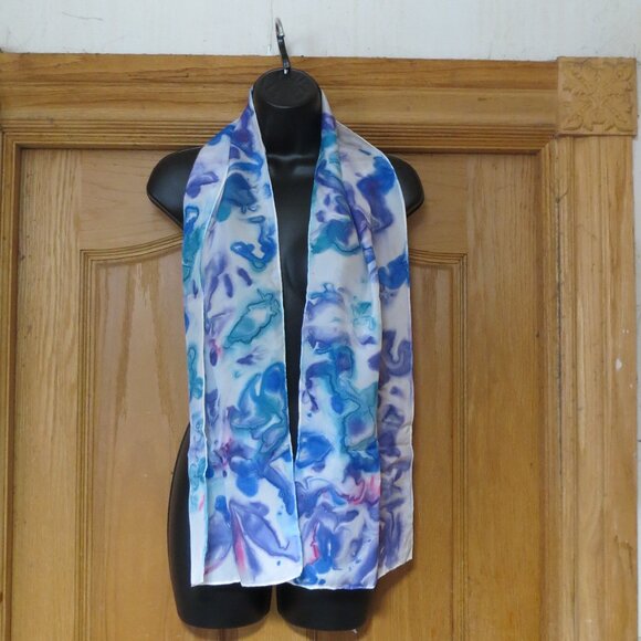 Two separate Watercolor scarves - Picture 8 of 13